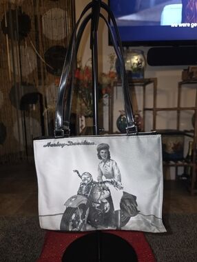 Harley-Davidson Black and White Women's Tote with Vintage Motorcycle Graphic PLC